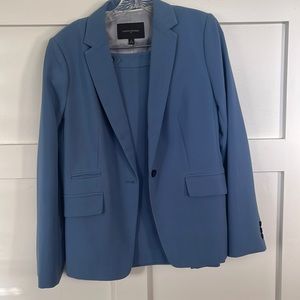 Banana republic size 8 suit
